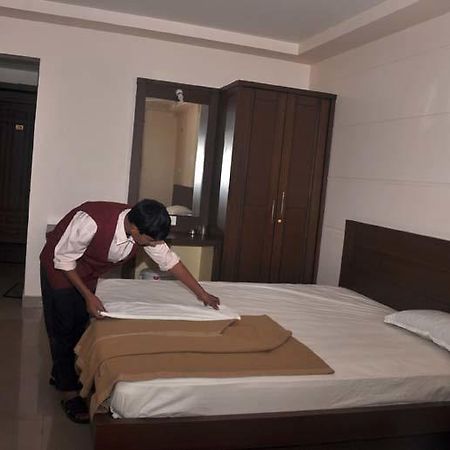 Suprabha Residency Villa Kalasa Exteriör bild