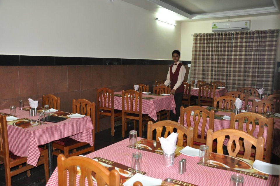 Suprabha Residency Villa Kalasa Exteriör bild
