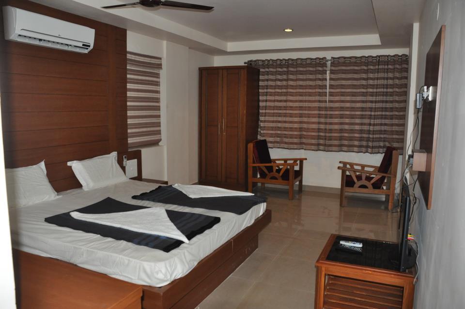 Suprabha Residency Villa Kalasa Exteriör bild
